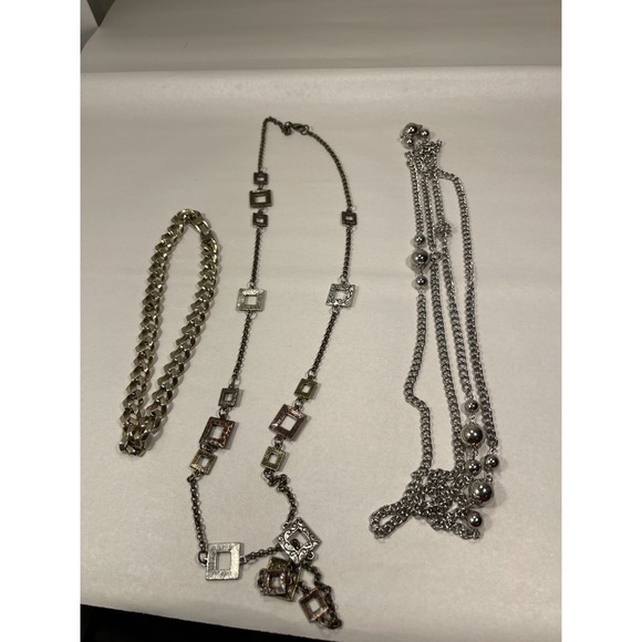 Lot Of 32 Necklaces Vintage To Modern & 26 Pendants - Picture 9 of 16